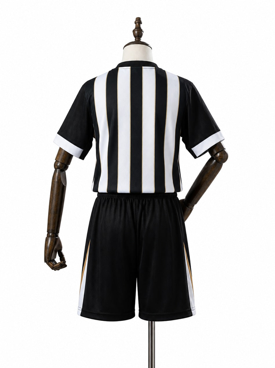 Atletico Mineiro 2026/27 Home Kids Kit mannequin view 2 white background Passos Sports
