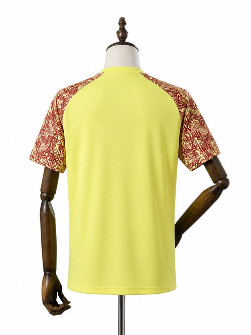 24/25 Atletico Mineiro Goalkeeper Yellow jersey mannequin view 2 white background Passos Sports