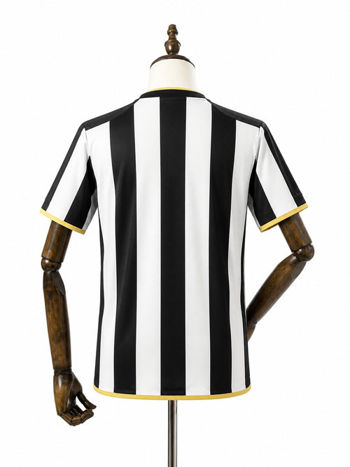 03/04 Atletico Mineiro Home Retro Soccer Jersey mannequin view 2 white background Passos Sports