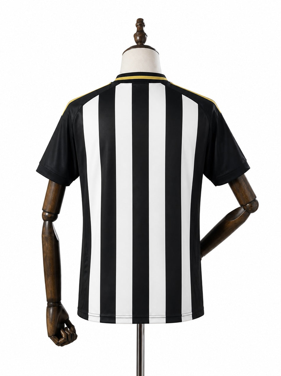 25/26 Women Atletico Mineiro Home soccer jersey mannequin view 2 white background Passos Sports