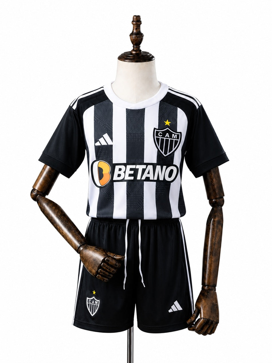 Atlético-MG Home kids kit front wood mannequin white background
