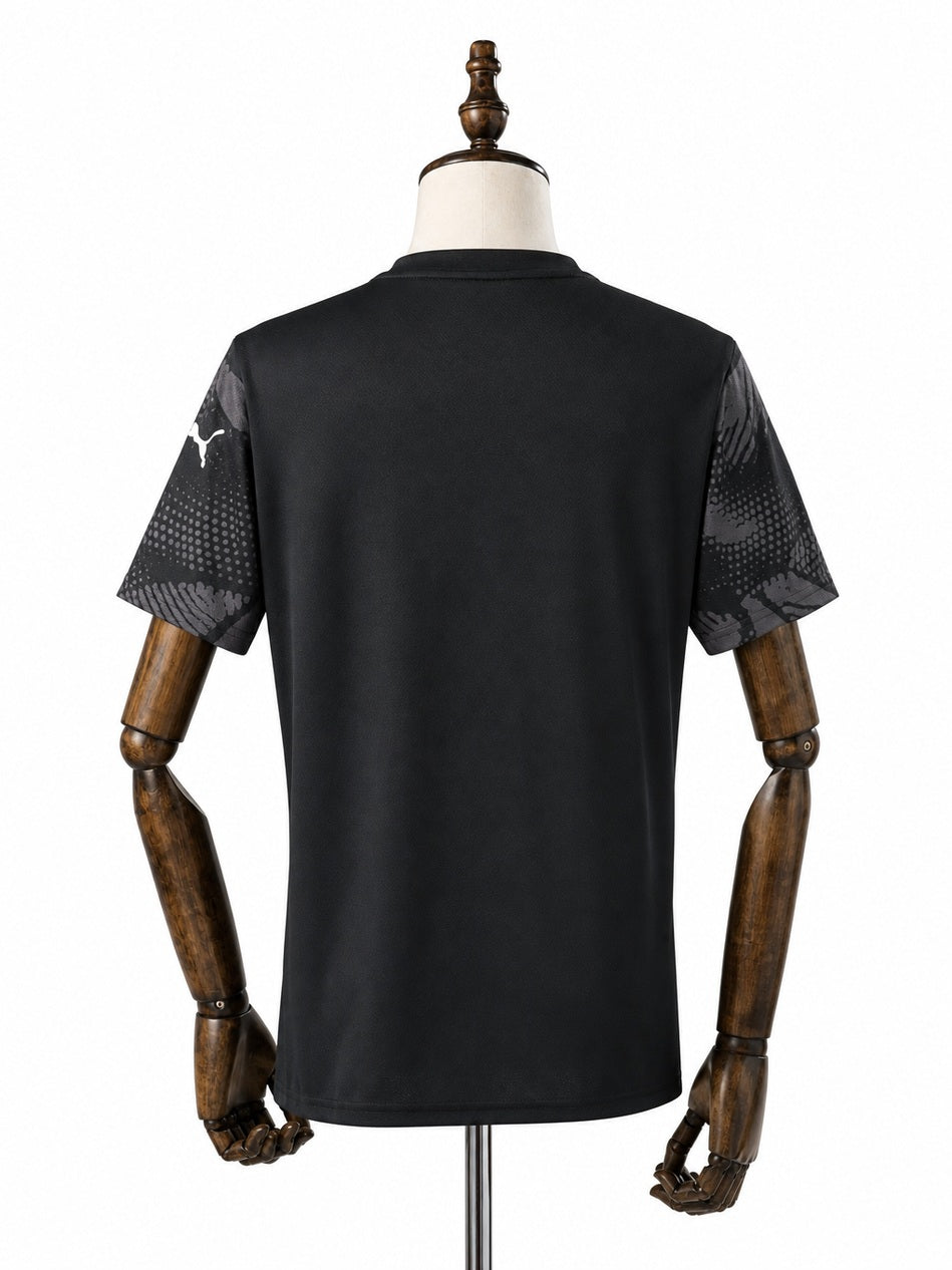 Bahia Goalkeeper Jersey back wood mannequin white background