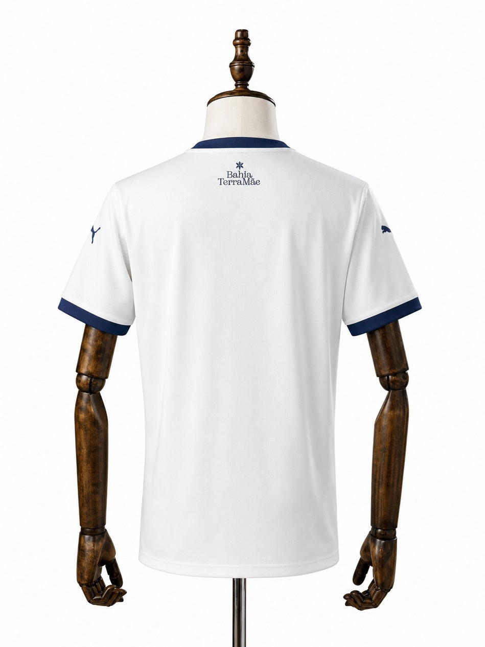 Bahia Home Jersey back wood mannequin white background