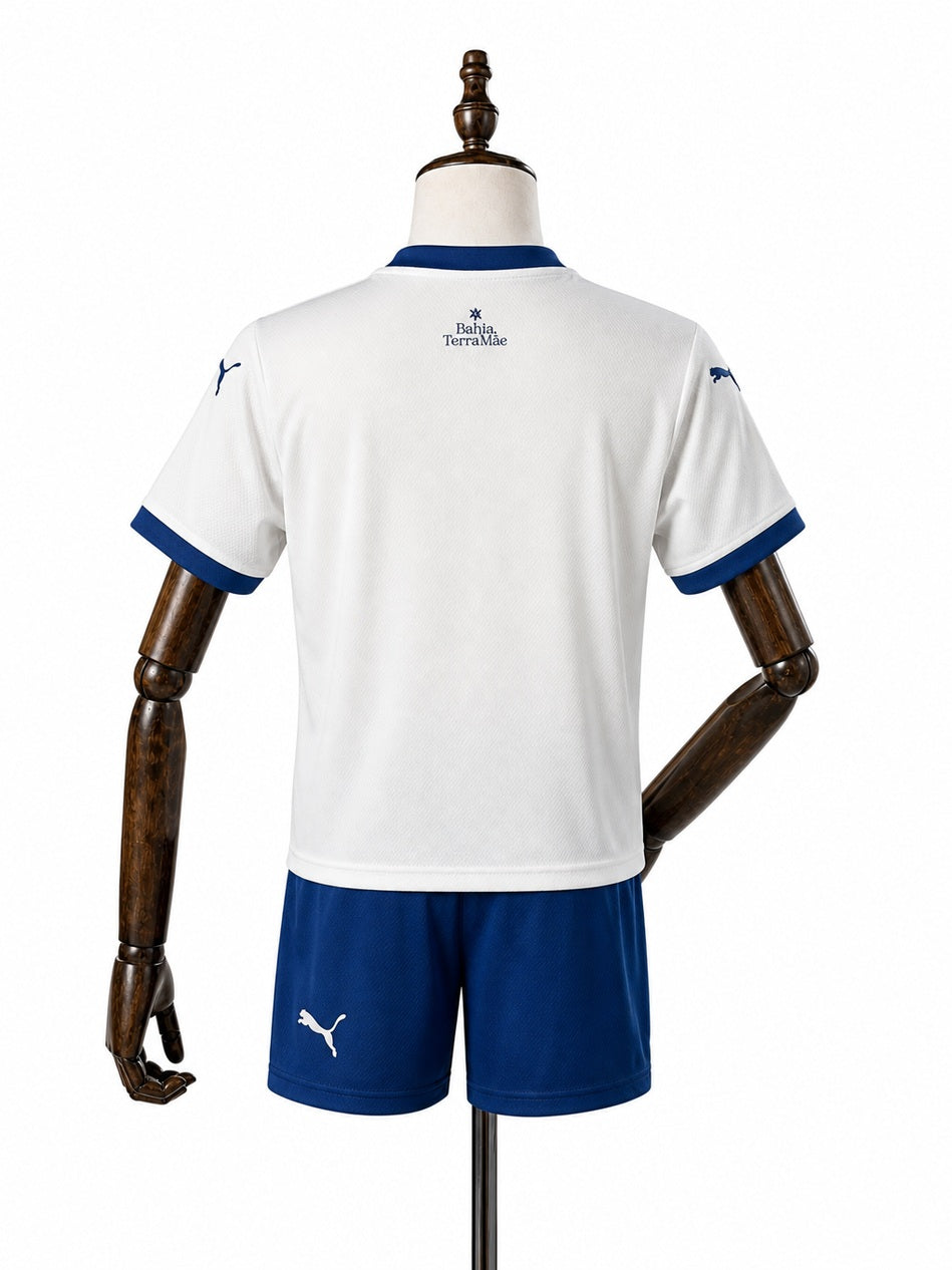 Bahia Home Kids Kit Jersey back wood mannequin white background