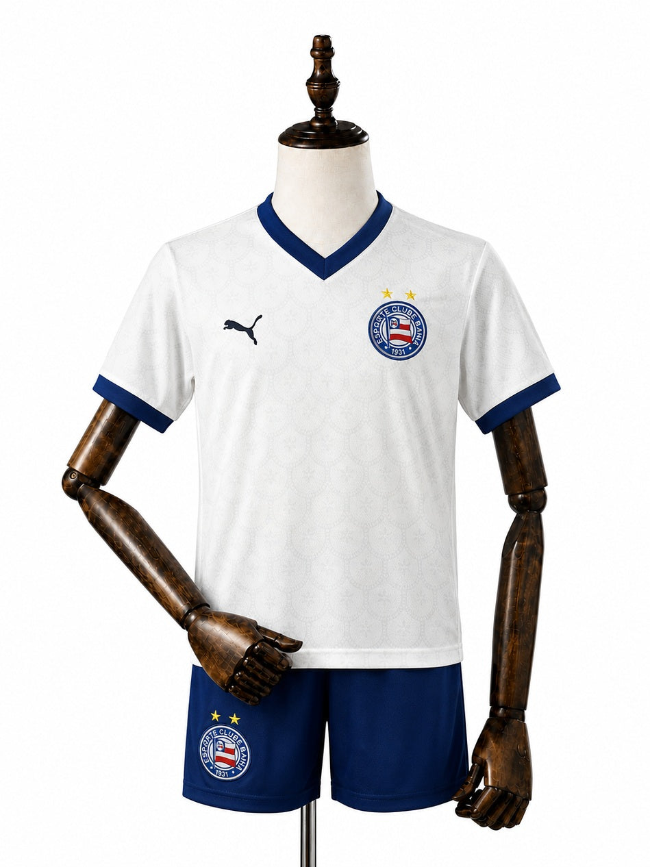Bahia Home Kids Kit Jersey front wood mannequin white background