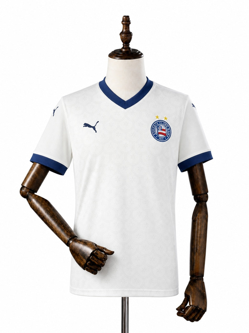 Bahia home women Jersey front wood mannequin white background