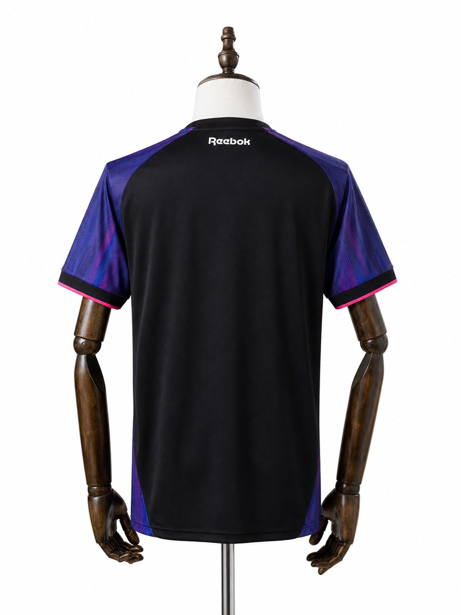 Botafogo 2025/26 Fourth Away Jersey back wood mannequin white background