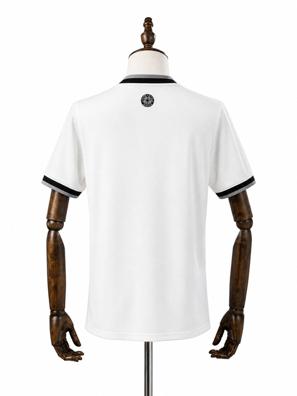 Botafogo third away jersey back wood mannequin white background