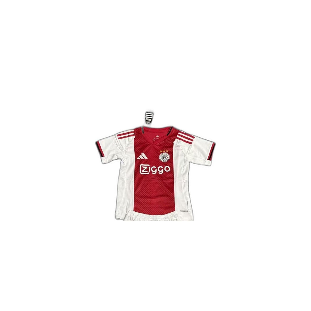 Camisa 2025-26 Ajax Home - Infantil detalhe escudo manequim fundo branco