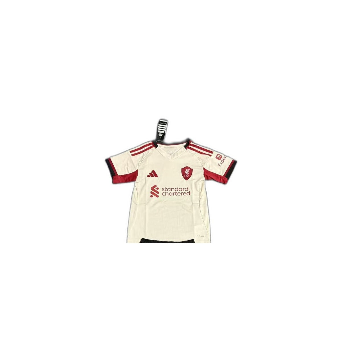 Camisa 2025-26 Liverpool Away Infantil detalhe escudo manequim fundo branco