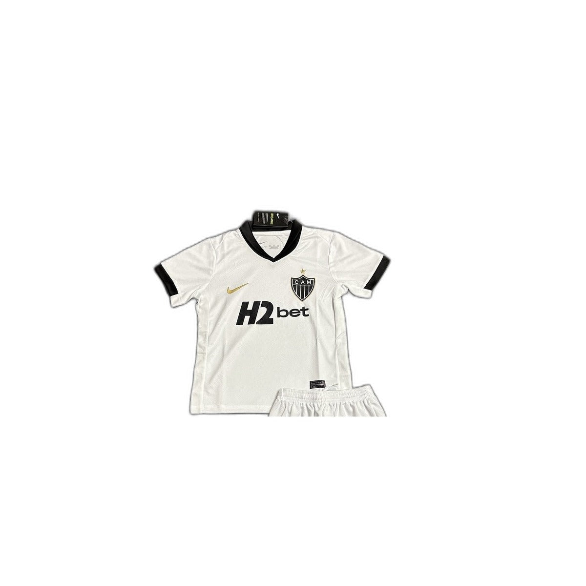 Camisa 2026-27 Atlético Mineiro Away Infantil detalhe escudo manequim fundo branco