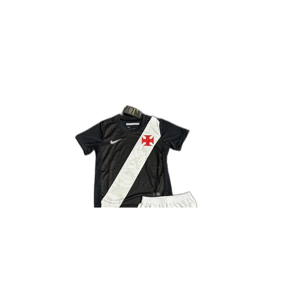 Camisa 2026-27 Vasco da Gama Home Infantil detalhe escudo manequim fundo branco