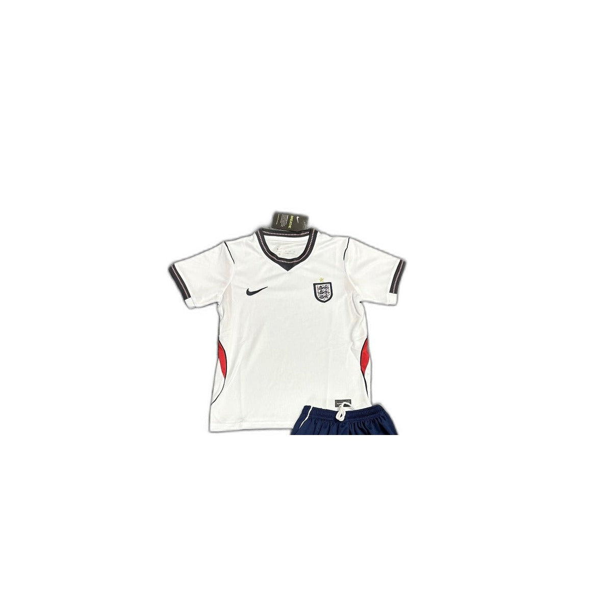 Camisa 2026 England home Infantil detalhe escudo manequim fundo branco