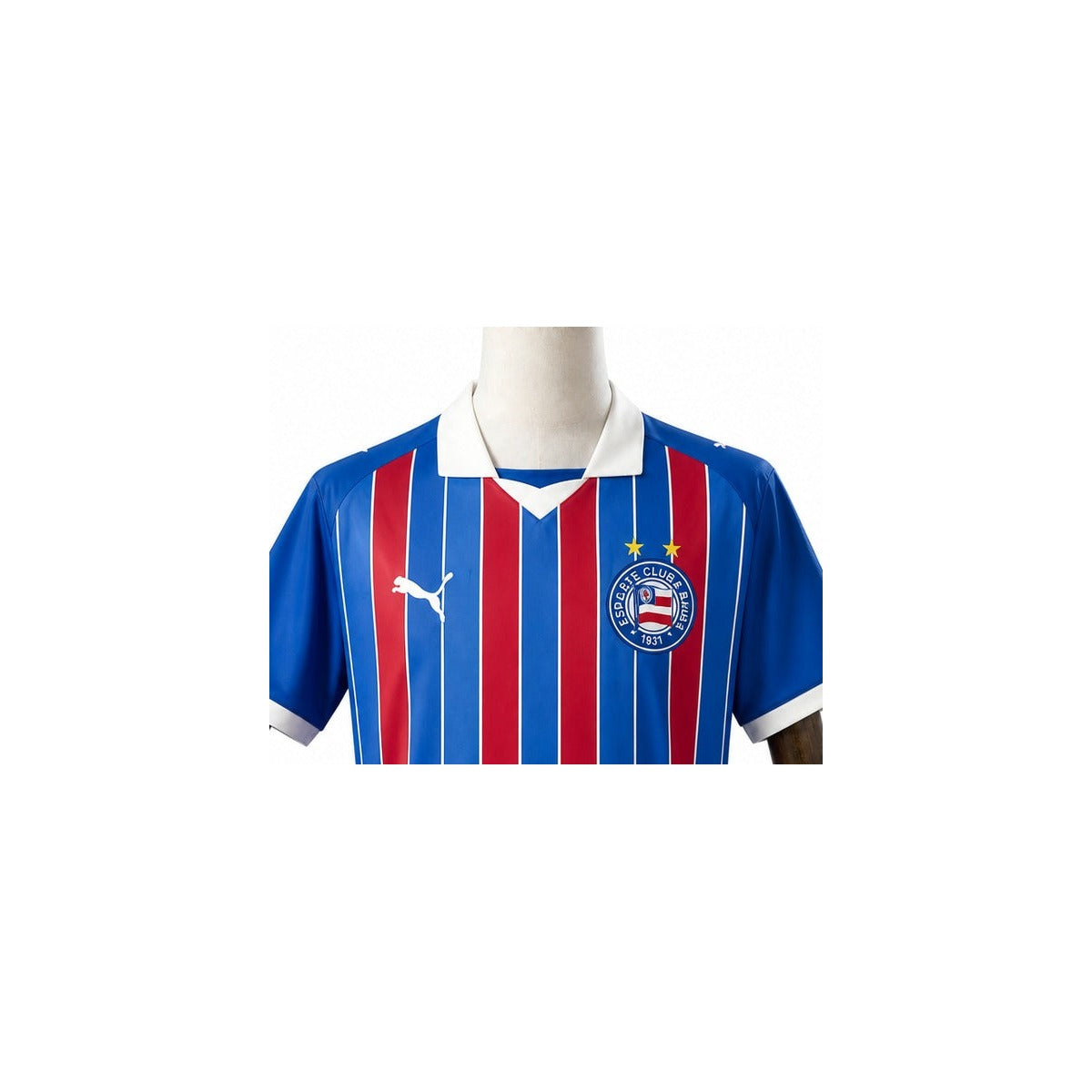 Camisa Bahia - 2º Uniforme Torcedor Sem Patch 2026/2027 detalhe escudo manequim fundo branco