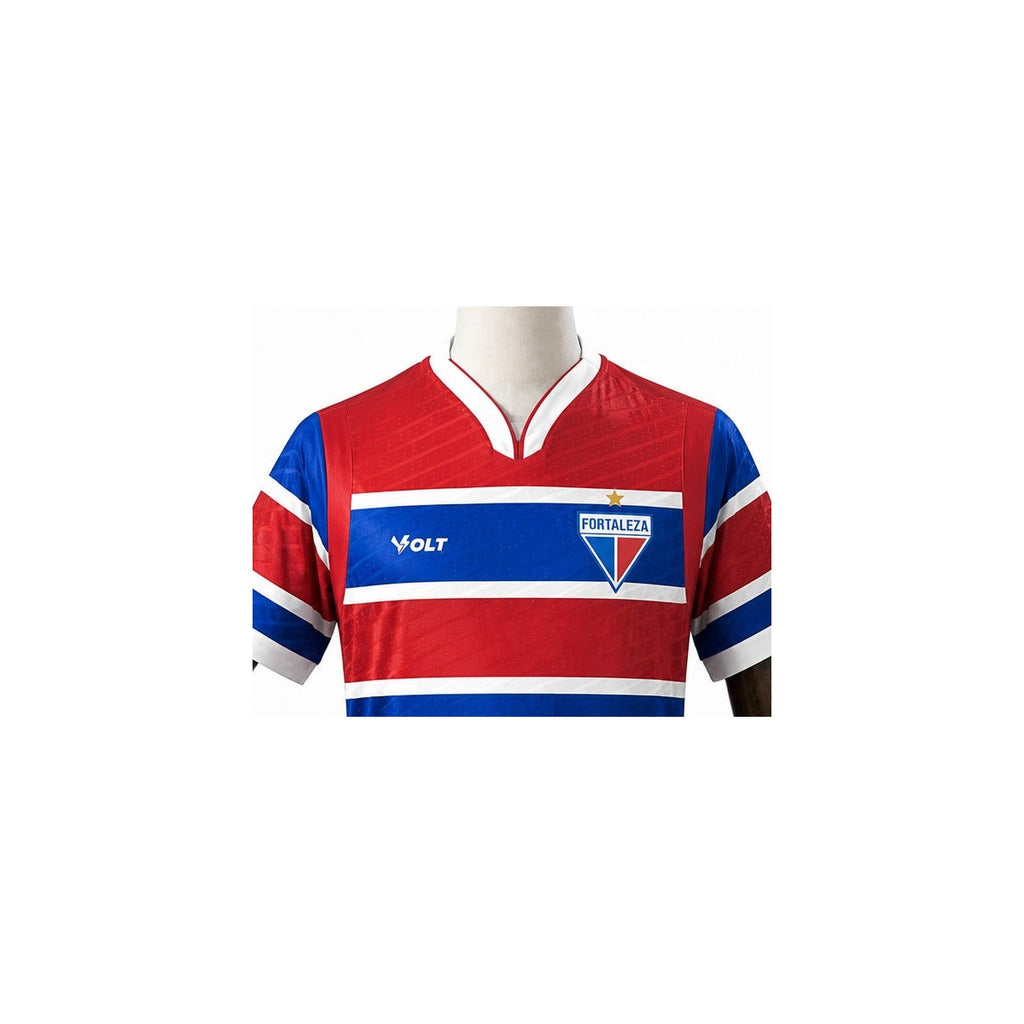 Camisa Fortaleza - 1º Uniforme Torcedor Sem Patch 2025/2026 detalhe escudo manequim fundo branco