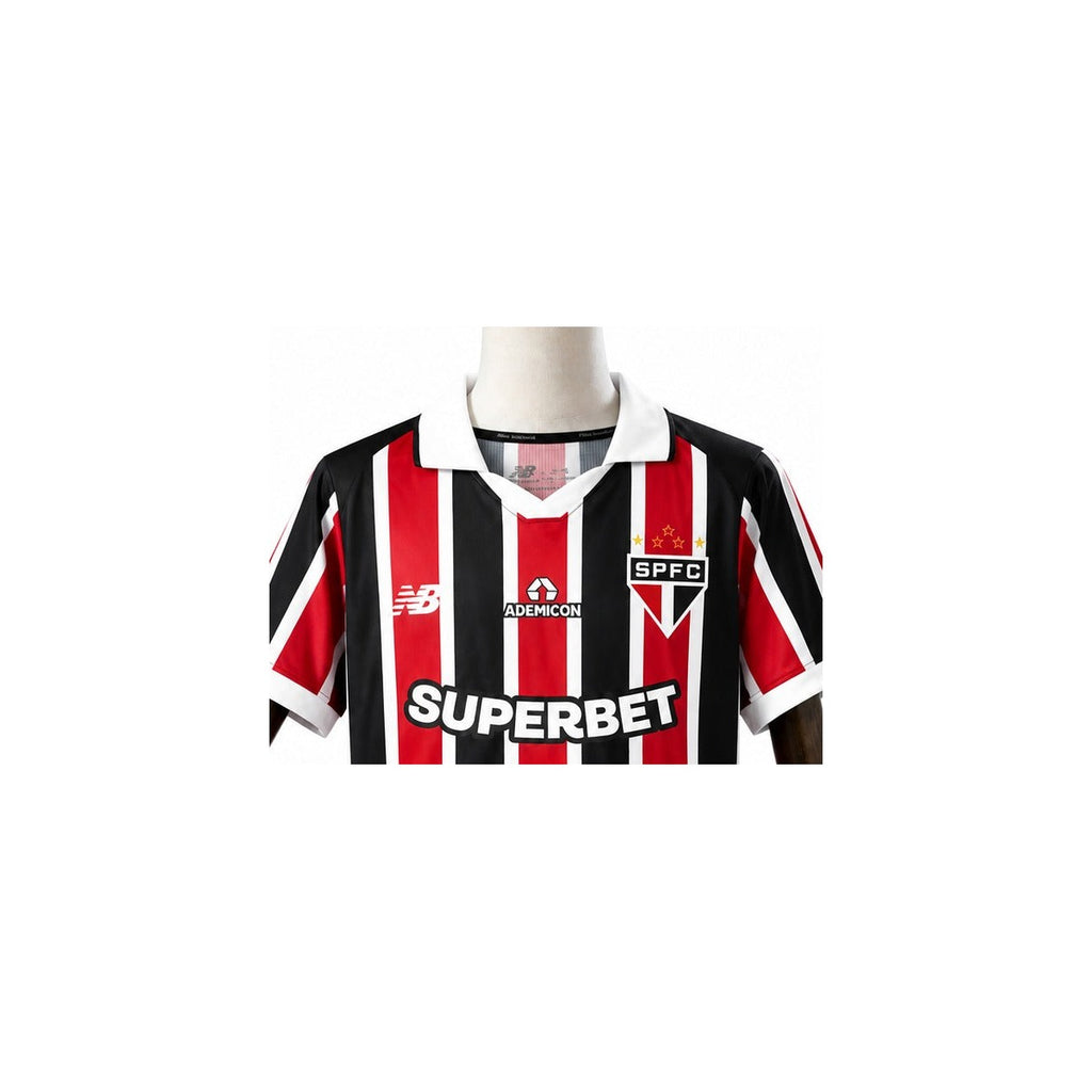 Camisa São Paulo - 2º Uniforme Torcedor Sem Patch 2026/2027 detalhe escudo manequim fundo branco