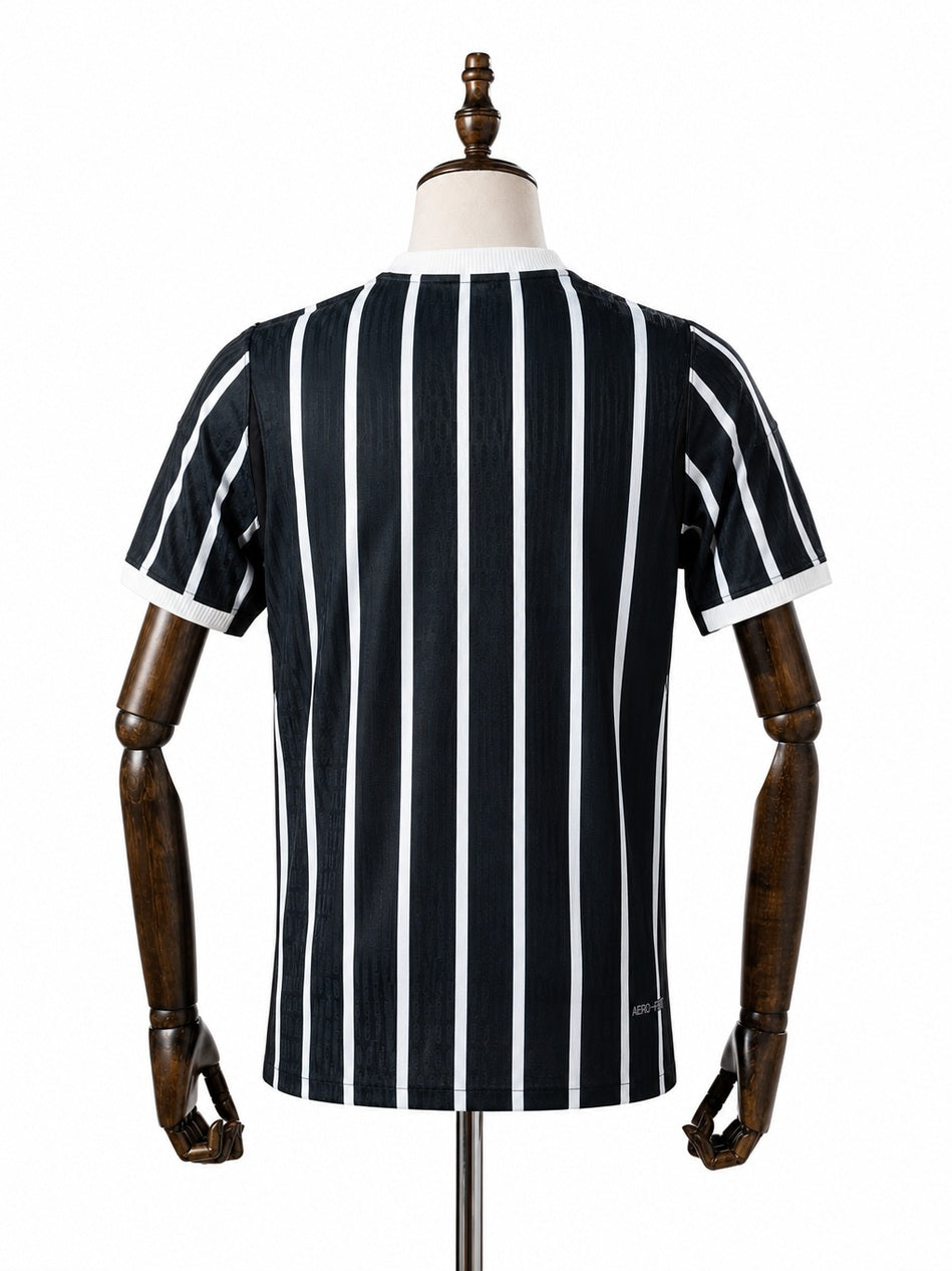 Corinthians 26/27 Away Player Version Jersey back wood mannequin white background