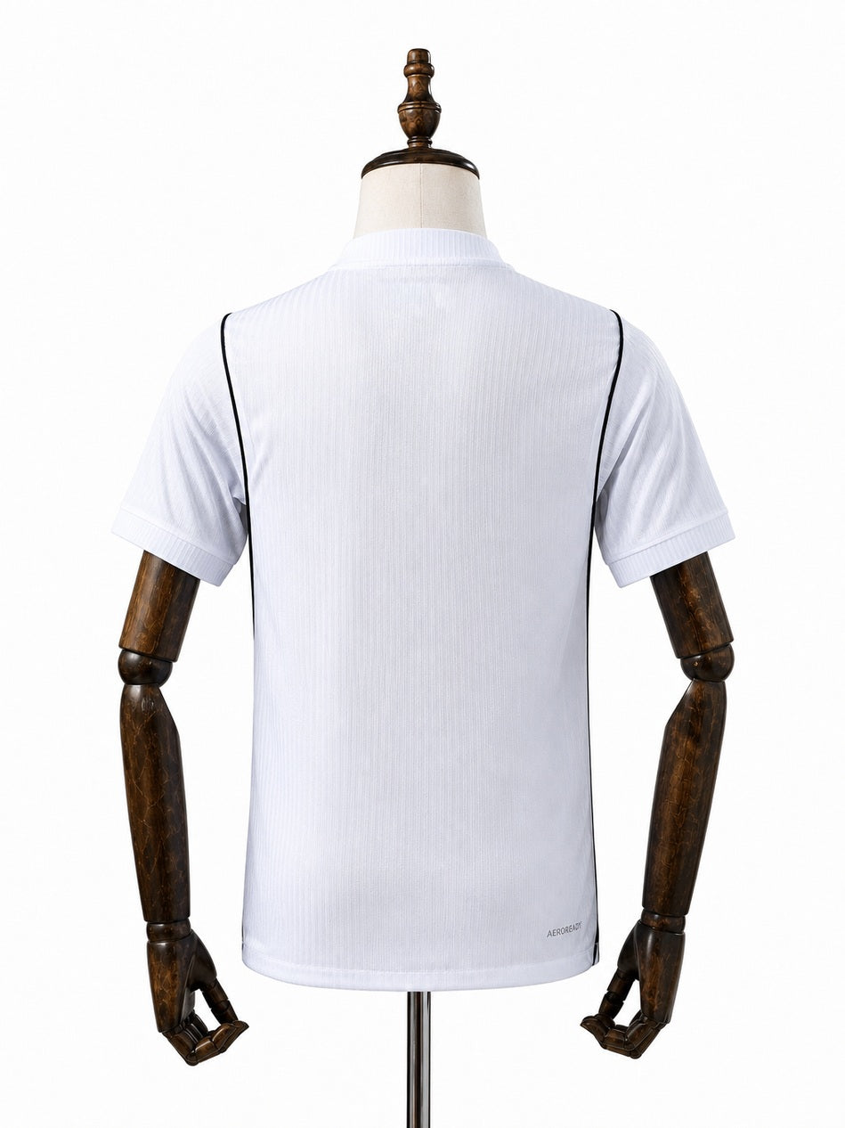 Corinthians 26/27 Home Player Version Jersey back wood mannequin white background