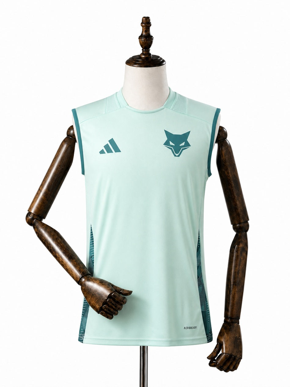 Cruzeiro Green Vest Sleeveless Training Jersey front wood mannequin white background