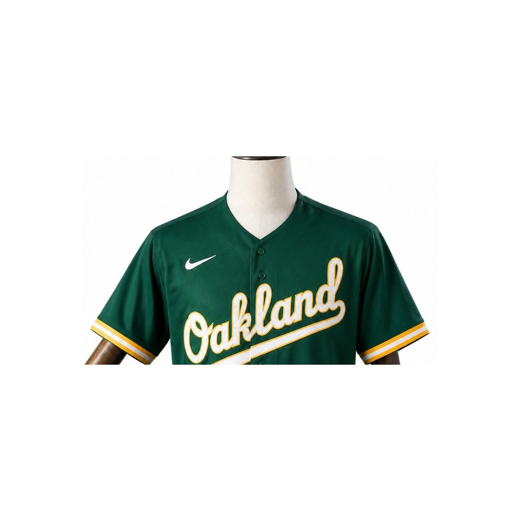 Oakland Athletics MLB – Camisa Oficial Segunda (Away) detalhe escudo manequim fundo branco