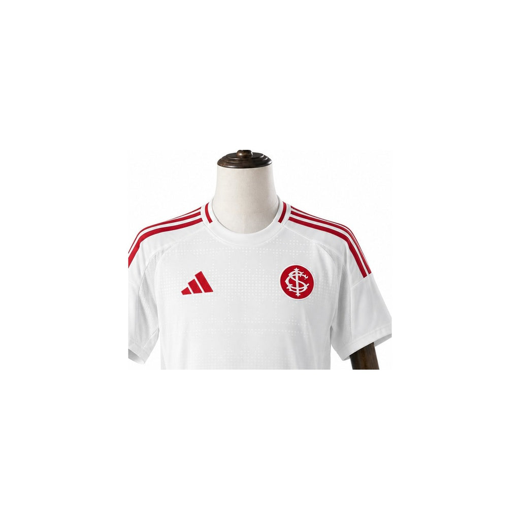 Internacional 2026/27 Away Player Version Jersey – Detail – Badge Close-up