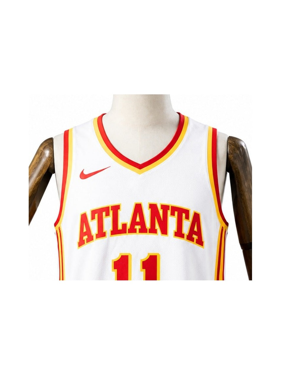 Camiseta NBA Atlanta Hawks - 2ª Camisa (Away) detalhe escudo fundo branco padronizado