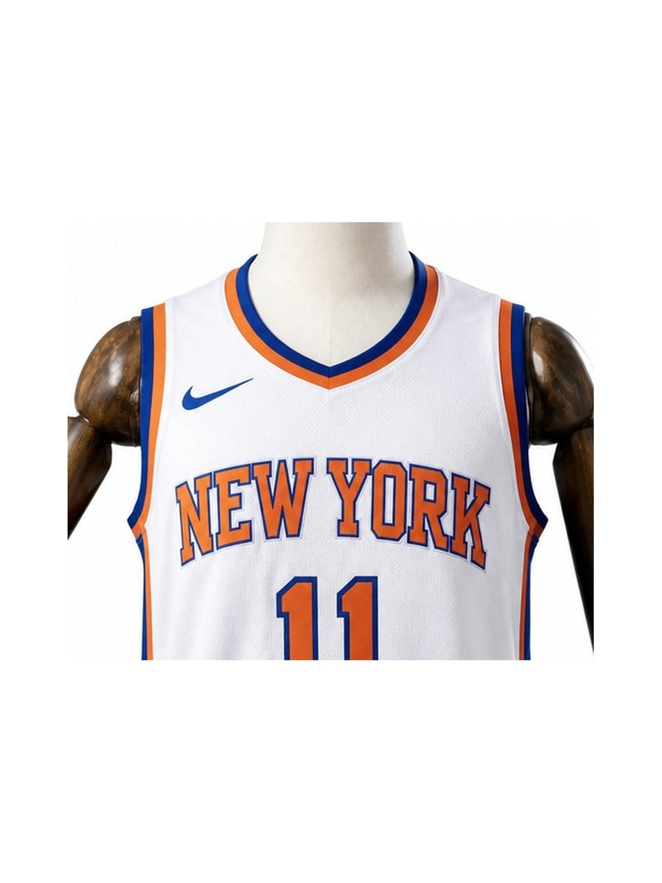 Camiseta NBA New York Knicks - 2ª Camisa (Away) detalhe escudo fundo branco padronizado