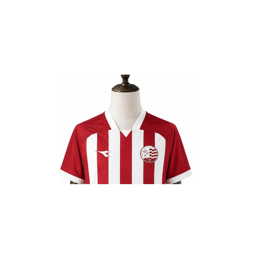 Náutico 2026/27 Home Player Version Jersey – Detail – Badge Close-up