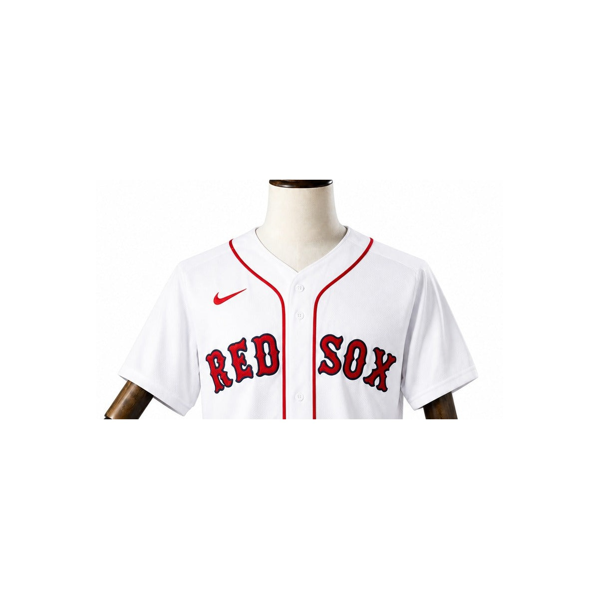 Boston Red Sox MLB – Camisa Oficial Primeira (Home) detalhe escudo manequim fundo branco