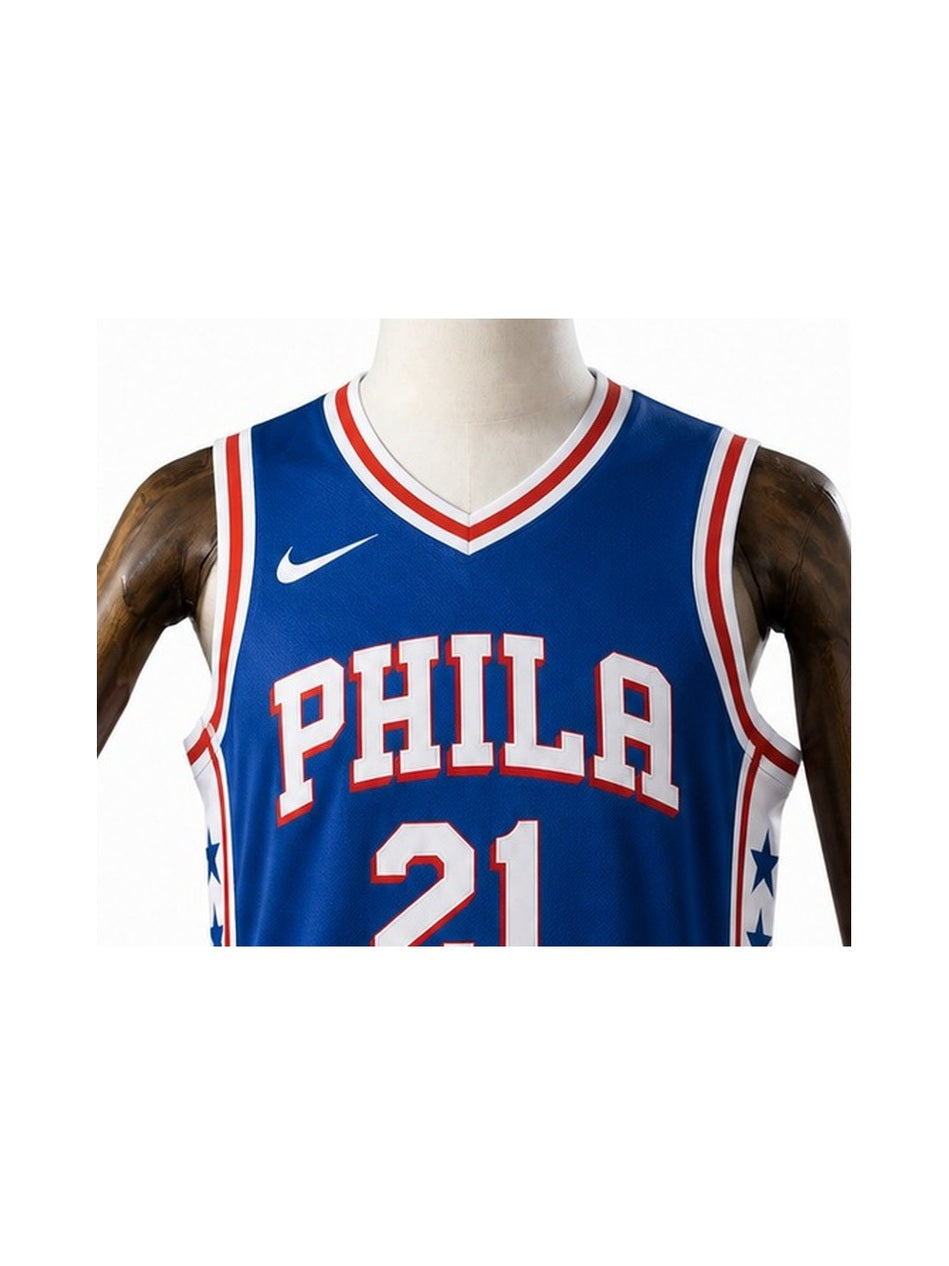 Camiseta NBA Philadelphia 76ers - 1ª Camisa (Home) detalhe escudo fundo branco padronizado