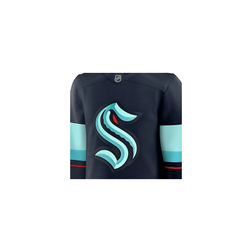 Seattle Kraken NHL Jersey – Home & Away detalhe escudo real web fundo branco