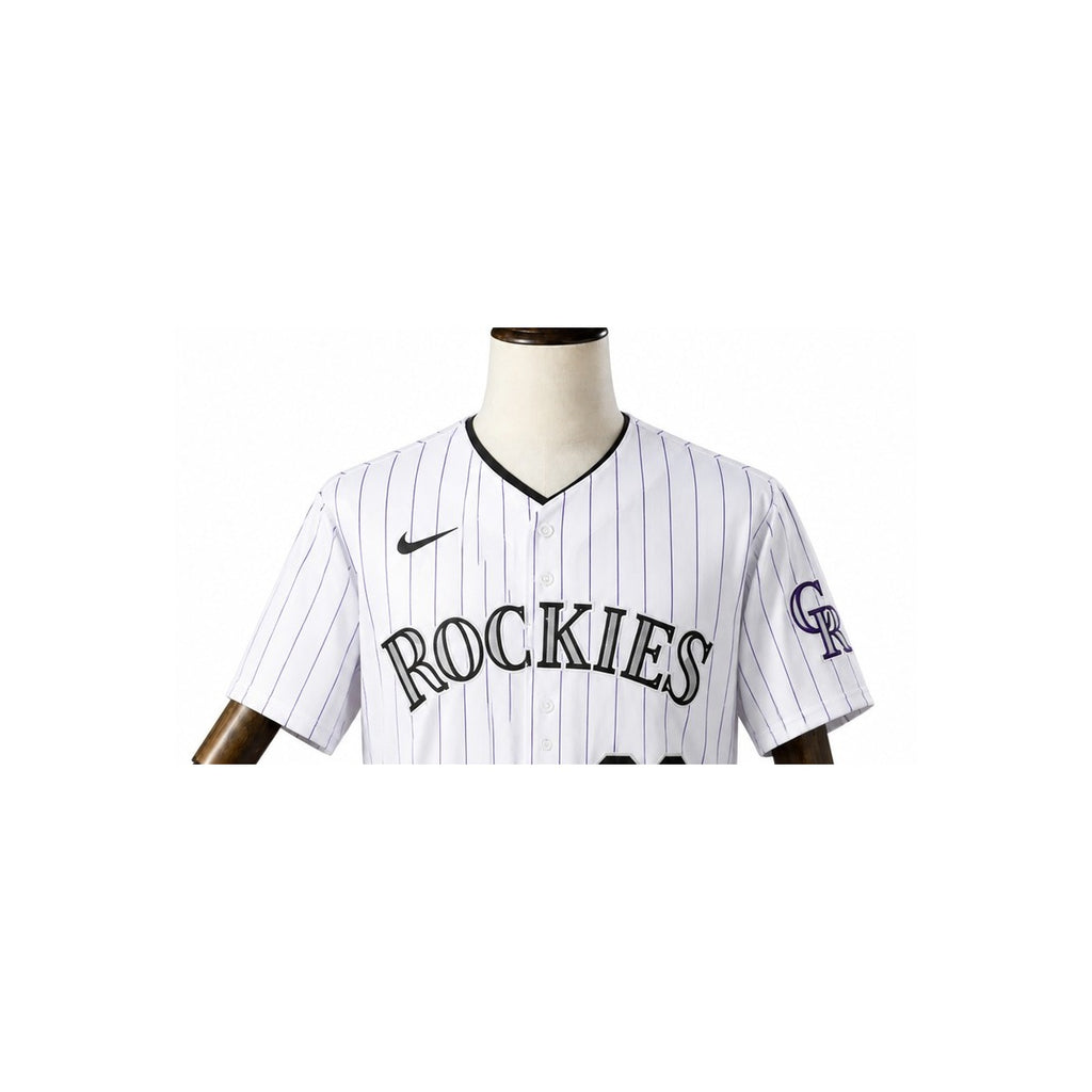Colorado Rockies MLB – Camisa Oficial Primeira (Home) detalhe escudo manequim fundo branco