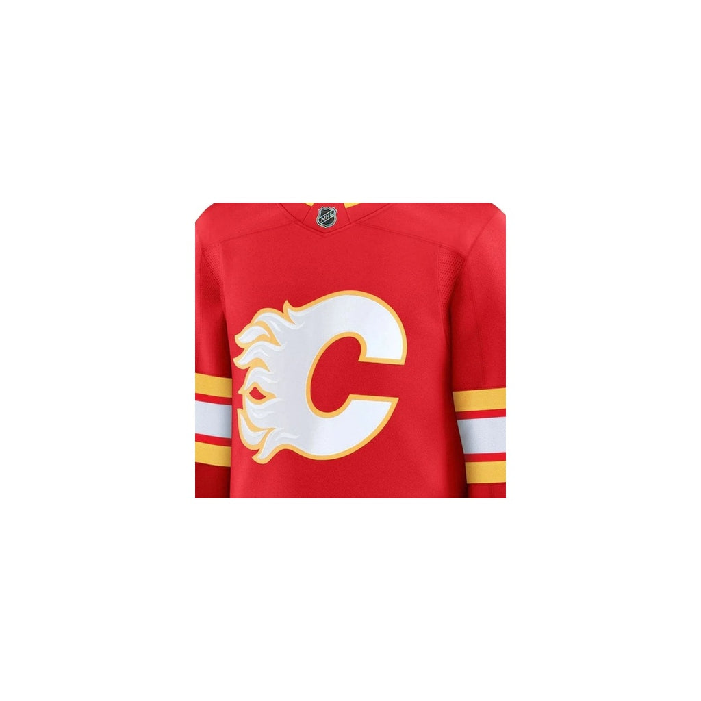 Calgary Flames NHL Jersey – Home & Away detalhe escudo real web fundo branco