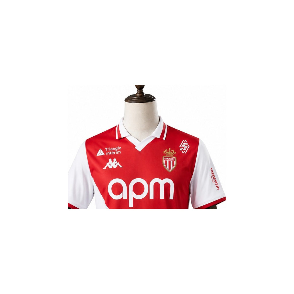 Monaco Jersey - Home Kit 2026 detalhe escudo manequim fundo branco