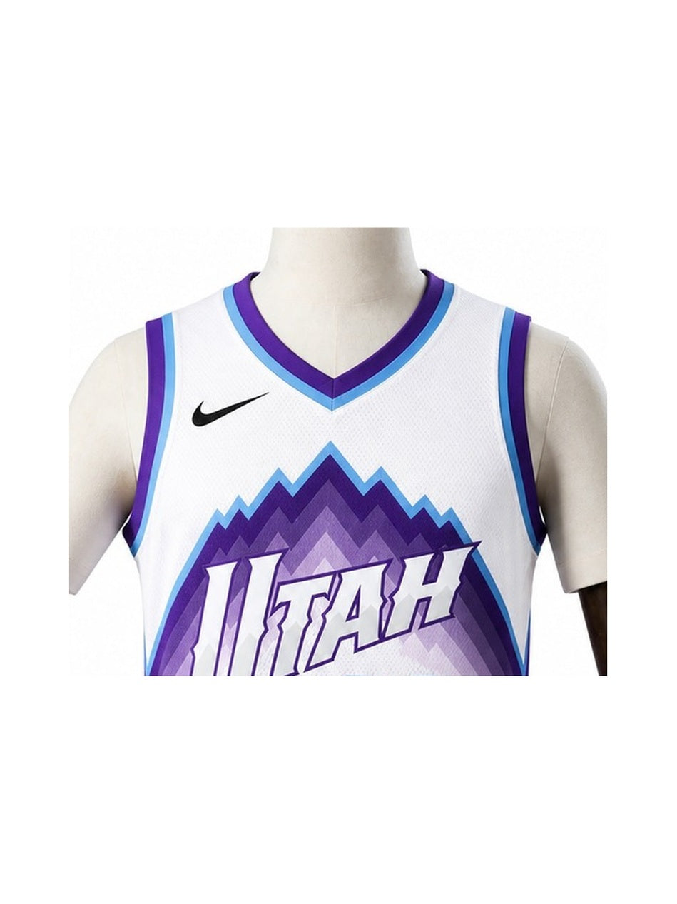Camiseta NBA Utah Jazz - 2ª Camisa (Away) detalhe escudo fundo branco padronizado