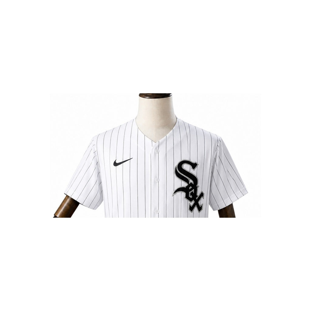 Chicago White Sox MLB – Camisa Oficial Primeira (Home) detalhe escudo manequim fundo branco