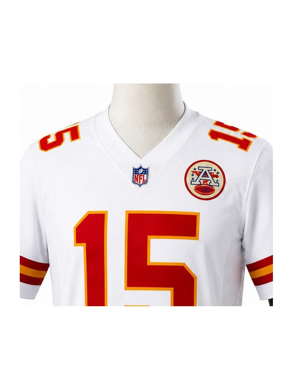 Camisa Kansas City Chiefs Away (Visitante) NFL detalhe escudo manequim fundo branco