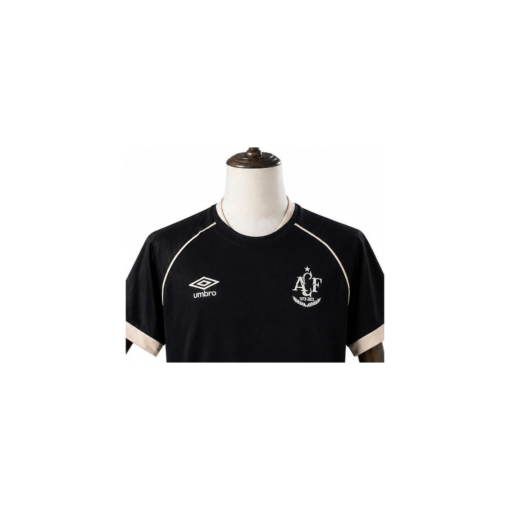 Camisa Chapecoense - 2º Uniforme Torcedor Sem Patch 2023/2024 detalhe escudo fundo branco