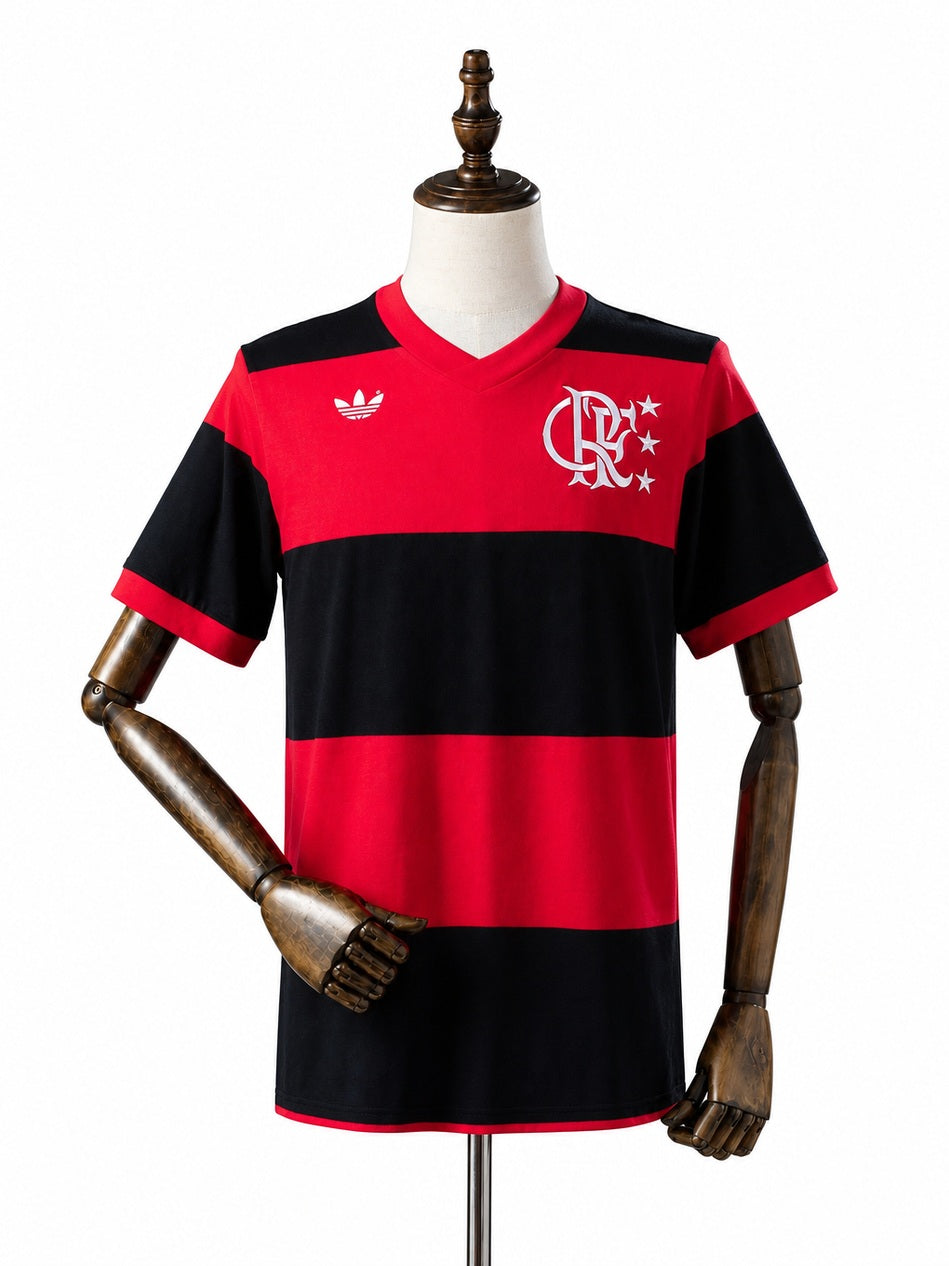 Flamengo 1981 Home Retro Jersey front wood mannequin white background