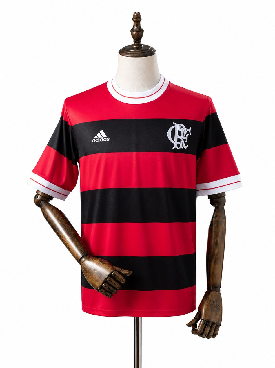Flamengo 2018 Commemorative Edition Retro Jersey front wood mannequin white background