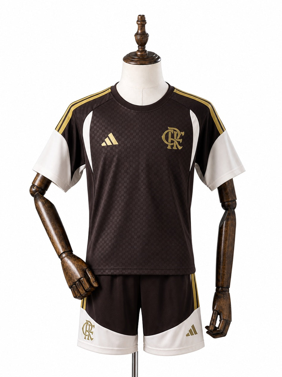 Flamengo 2026/27 Training Kids Kit front wood mannequin white background