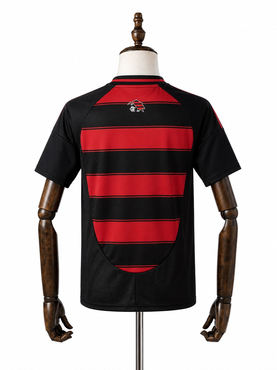 Flamengo home Kids kit back wood mannequin white background
