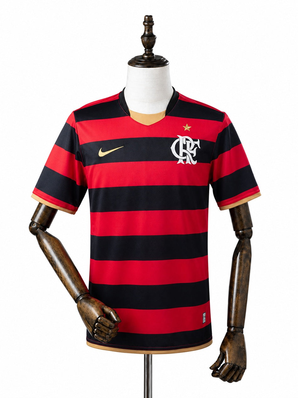 Flamengo Home Retro Jersey front wood mannequin white background