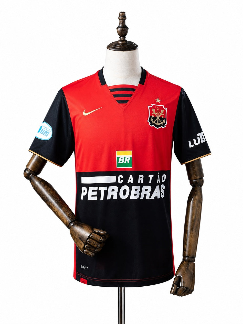 Flamengo Second Away Retro Jersey front wood mannequin white background
