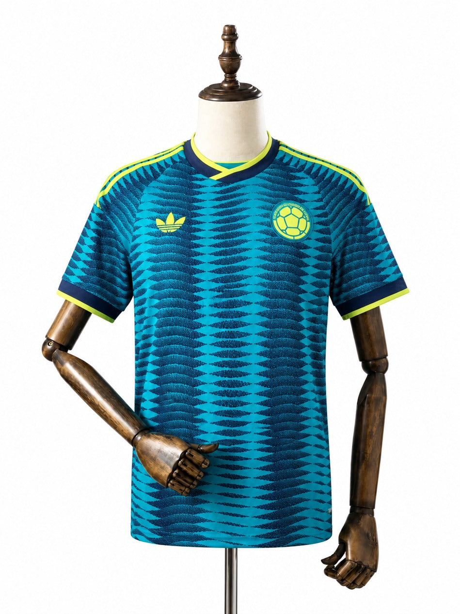 Camisa Seleção Colômbia - 2º Uniforme Torcedor 2026 frente manequim fundo branco