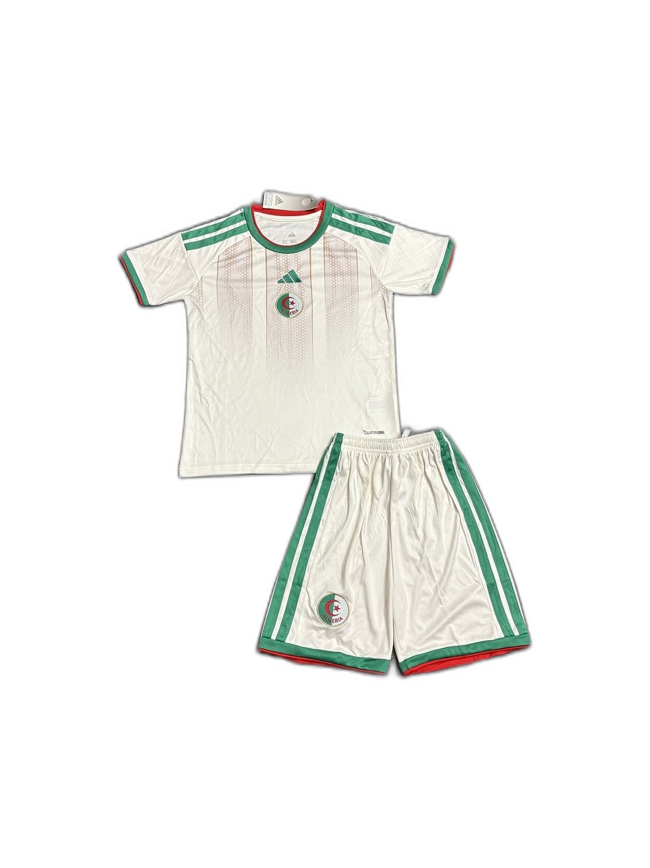 Camisa 2026 Algeria Home Infantil frente fundo branco