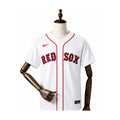 Boston Red Sox MLB – Camisa Oficial Primeira (Home) frente manequim fundo branco