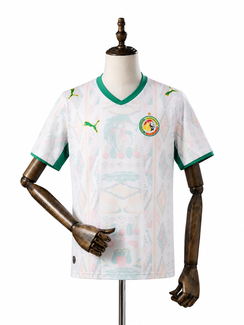 Camisa Seleção Senegal Verde 2026 frente manequim fundo branco