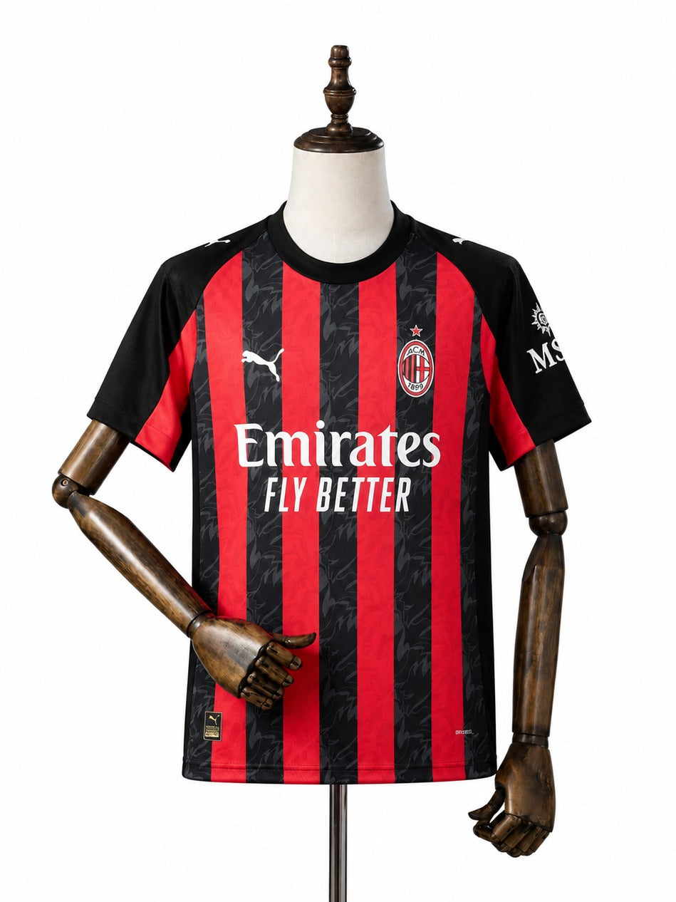 Camisa Milan - 1º Uniforme Torcedor 2025/26 frente manequim fundo branco