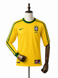 Camisa Seleção Brasileira Retrô Amarela Manga Longa 1998 (Copa do Mundo) manequim fundo branco
